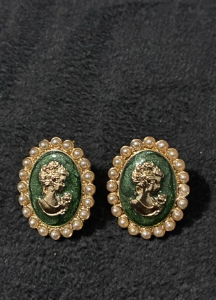 Leuke vintage oorbellen camee, merk: Vintage, staat: Nieuw zonder prijskaartje, € 3,49, € 4,36 inclusief Kopersbescherming