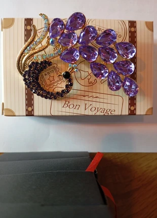 Broche avec la boîte, brand: luxe.fr, condition: Very good, €5.00, €5.95 includes Buyer Protection Pro