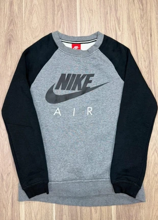 Sweat Col Rond Nike Air | Taille XS | Gris Noir, brand: Nike, condition: Very good, size: XS, €12.00, €13.30 includes Buyer Protection