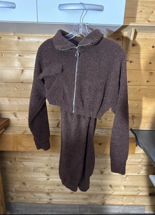 Ensemble femme hiver, marque: Made In Italy, état: Très bon état, taille: XS / 34 / 6, 15,00 €, 16,45 € Protection acheteurs incluse