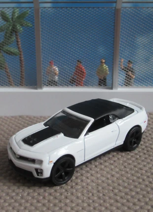 Johnny Lightning Chevrolet Camaro Convertible, marca: Johnny Lightning, estado: Novo sem etiquetas, tamanho: Tamanho único, €10.00, €11.20 inclui Proteção do Comprador