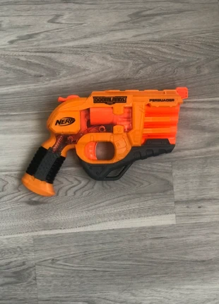 Pistolet Blaster Nerf Doomlands Persuader, brand: NERF, condition: Very good, size: One size, €4.99, €5.94 includes Buyer Protection
