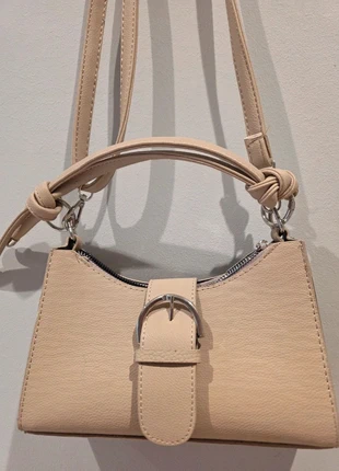 Bolso beige, brand: Local, condizioni: Nuovo senza cartellino, €9.00, €10.15 include la Protezione acquisti