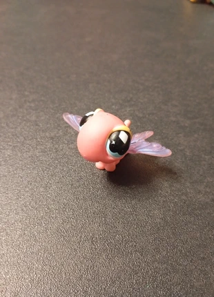 Petshop libellule, merk: Petshop, staat: Goed, maat: 3 jaar / 98 cm, € 1,00, € 1,75 inclusief Kopersbescherming