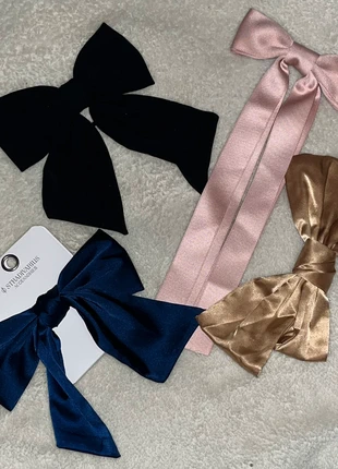 Lazos para el pelo de Stradivarius y Shein, marca: Stradivarius, estado: Novo sem etiquetas, €2.50, €3.33 inclui Proteção do Comprador