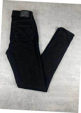 jean Levi’s 721 taille haute skinny noir vintage taille 36 W28 L30 4554, marque: Levi's, état: Très bon état, taille: S / 36 / 8, 16,00 €, 17,50 € Protection acheteurs (Pro) incluse