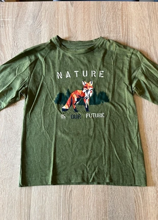 T shirt neuf, brand: Vertbaudet, condizioni: Nuovo senza cartellino, taglia: 8 anni / 128 cm, €4.00, €4.90 include la Protezione acquisti