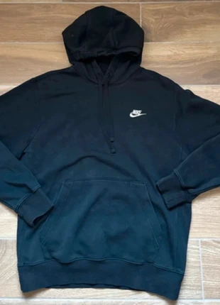 Sweat à capuche Nike noir, marque: Nike, état: Très bon état, taille: S, 20,00 €, 21,70 € Protection acheteurs incluse