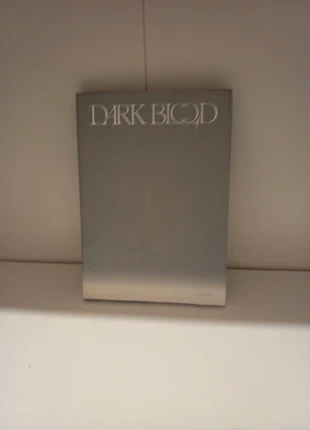 Dark blood Jake enhypen, marque: Enhypen, état: Bon état, taille: Autre, 5,00 €, 5,95 € Protection acheteurs incluse