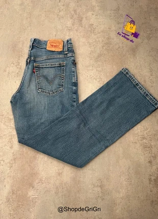 Jean Levi’s 550 Relaxed boot cut Femme Blue vintage – Taille 36, marca: Levi's, estado: Muito bom, tamanho: S / 36 / 8, €26.00, €28.00 inclui Proteção do Comprador Pro