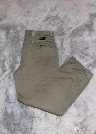 Chino Levis vintage kaki clair - W33 L34 / Fr:42, merk: Levi Strauss & Co., staat: Heel goed, maat: W32 | FR 42, € 14,90, € 16,35 inclusief Kopersbescherming