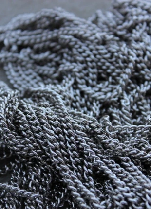 38 mètres environ de chaines en laiton métal argenté anneau de 3x2 mm argentée., marque: made in France, état: Très bon état, 23,00 €, 24,85 € Protection acheteurs (Pro) incluse