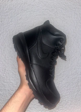 Size 36.5 EU Y Nike Manos Black, marque: Nike, état: Neuf sans étiquette, taille: 36, 29,90 €, 32,10 € Protection acheteurs incluse