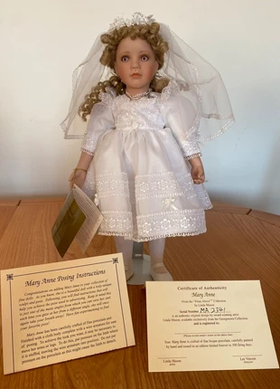 Poupée de collection en porcelaine, marque: Georgtown, état: Neuf avec étiquette, taille: Jusqu'à 1 mois / 50 cm, 39,00 €, 41,65 € Protection acheteurs incluse