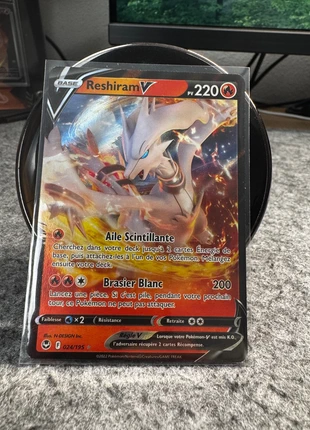 Reshiram V 024/195, marque: Pokémon, état: Neuf avec étiquette, 4,00 €, 4,90 € Protection acheteurs incluse