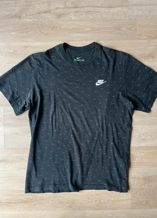 Nike T-shirt, merk: Nike, staat: Heel goed, maat: M, € 6,50, € 7,53 inclusief Kopersbescherming Pro