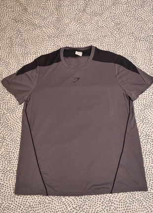 T shirt sport Gymshark, marque: Gymshark, état: Très bon état, taille: M, 12,00 €, 13,30 € Protection acheteurs incluse