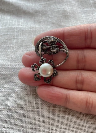 Pendentif ancien en argenté avec perle, marque: ArtDeco, état: Très bon état, 27,00 €, 29,05 € Protection acheteurs incluse