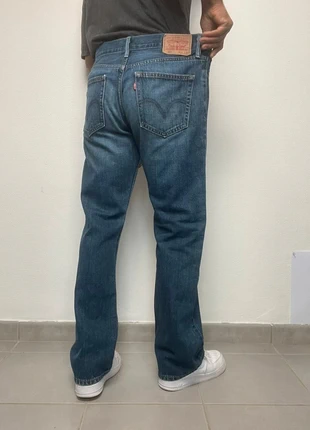 Jean Levi’s 527 homme W34 L30 Bootcut pattes d’éléphant couleur bleu délavé 100% coton (520), marque: Levi's, état: Très bon état, taille: W34 | FR 44, 29,99 €, 32,19 € Protection acheteurs (Pro) incluse