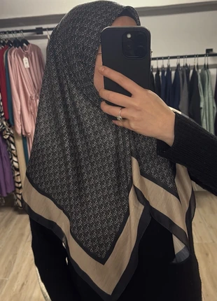 Hijab, estado: Novo com etiquetas, €8.00, €9.10 inclui Proteção do Comprador