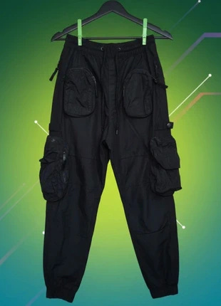 Pantalón Cargo Negro Estilo Utility Talla S, marque: Bershka, état: Très bon état, taille: XS, 4,90 €, 5,85 € Protection acheteurs incluse