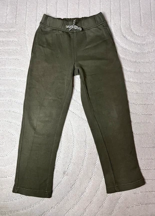 Jogging kaki • KIABI • 6 ans • intérieur doux molletonné • cordon à la taille, marca: Kiabi, estado: Muito bom, tamanho: 6 anos / 116 cm, €2.00, €2.80 inclui Proteção do Comprador