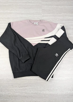 Ensemble Adidas Originals – sweat + jogging – taille S, marque: adidas, état: Très bon état, taille: S / 36 / 8, 30,00 €, 32,20 € Protection acheteurs incluse