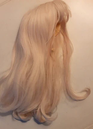 Perruque blonde a frange, état: Bon état, 6,00 €, 7,00 € Protection acheteurs incluse