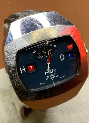 Rare montre suisse Mathy (fabriqué par sicura) à guichet , gros modèle seconde type boussole, marke: Mathy, zustand: Gut, größe: 39–42 mm, 145,00 €, 152,95 € inklusive Vinted-Käuferschutz