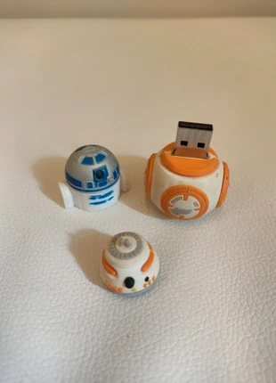 Star Wars BB8 R2D2 usb, marke: Star Wars, zustand: Sehr gut, 5,00 €, 5,95 € inklusive Vinted-Käuferschutz