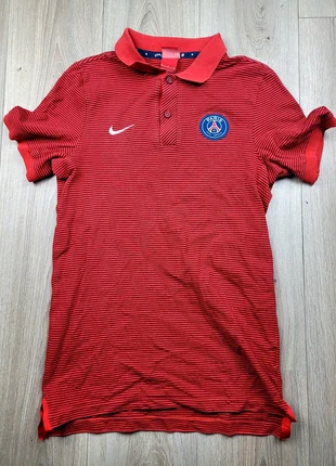 Polo Nike PSG broderie blanche taille S, marque: Nike, état: Très bon état, taille: S, 8,00 €, 9,10 € Protection acheteurs incluse