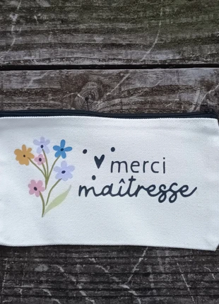 Trousse imprimée "Merci maîtresse" en toile., marque: Fait Main, état: Neuf sans étiquette, 3,00 €, 3,85 € Protection acheteurs incluse