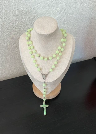 Collier style chapelet Vert Pastel Lumineux – Style Vintage & Spirituel, brand: Religion, condition: Very good, €15.00, €16.45 includes Buyer Protection