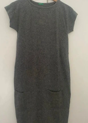 Vestido de United Colors of Benetton, brand: United Colors of Benetton, condizioni: Ottime, taglia: S / IT 40 / EU 36, €12.00, €13.30 include la Protezione acquisti