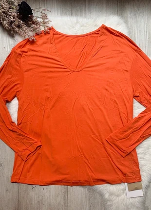 Camiseta naranja cuello pico y manga larga, marca: Local, estado: Nuevo con etiquetas, tamaño: M / 38 / 10, 8,50 €, 9,63 € Protección al comprador incluida