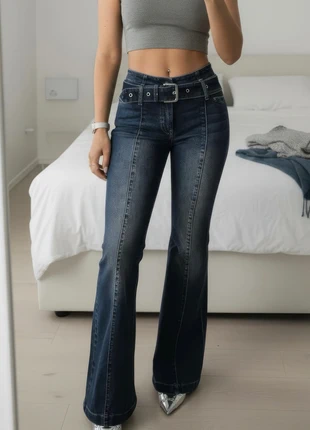 Jean Délavé Évasé avec Ceinture - S, marque: Denim Vault, état: Très bon état, taille: S / 36 / 8, 39,00 €, 41,65 € Protection acheteurs incluse