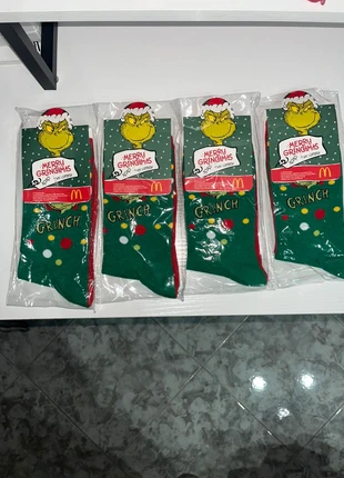 Calzini Grinch x mcdonald’s, brand: McDonald's, condizioni: Nuovo con cartellino, taglia: Taglia unica, €3.50, €4.38 include la Protezione acquisti