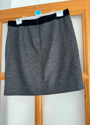 Jupe mini grise, marque: Pablo de Gerard Darel, état: Bon état, taille: L / 40 / 12, 6,00 €, 7,00 € Protection acheteurs incluse