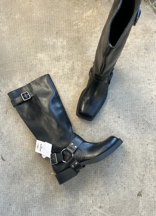 Bottes à bout carré noires à sangles Black Multi-Buckle Boots square toe T37, marque: Pull & Bear, état: Très bon état, taille: 37, 54,90 €, 58,35 € Protection acheteurs incluse