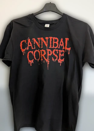 T-shirt nera | Cannibal Corpse | logo, condizioni: Ottime, taglia: M, €13.00, €14.35 include la Protezione acquisti Pro
