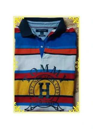 Tommy Hilfiger polo rayé multicolore logo crest vintage M, marca: Tommy Hilfiger, estado: Muito bom, tamanho: M, €10.00, €11.20 inclui Proteção do Comprador