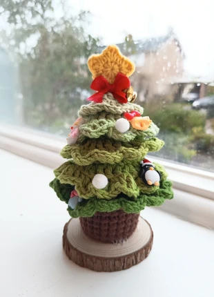 Small Christmas tree 🎄 handmade, marque: Floratalent, état: Très bon état, 15,00 €, 16,45 € Protection acheteurs (Pro) incluse