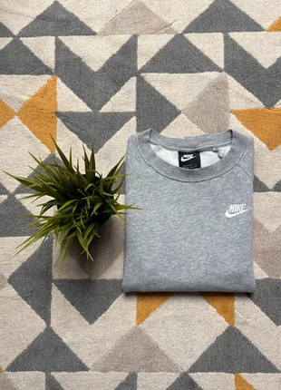 Sweat pull Nike gris - XS, marque: Nike, état: Très bon état, taille: XS / 34 / 6, 24,90 €, 26,85 € Protection acheteurs (Pro) incluse