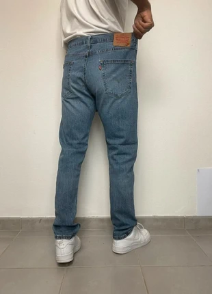 Jean Levi’s 502 homme W32 L30 coupe droite couleur bleu claire délavé 99% coton (493), marque: Levi's, état: Très bon état, taille: W32 | FR 42, 24,99 €, 26,94 € Protection acheteurs (Pro) incluse