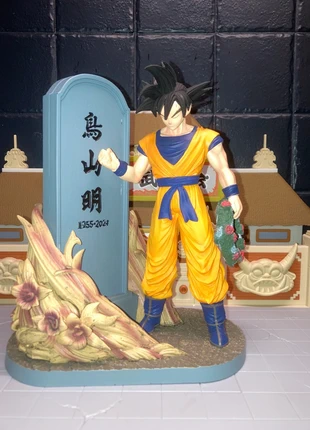 Figurine hommage Akira toriyama 23 cm, brand: Dragon Ball Z, condition: Very good, size: XL, €45.00, €47.95 includes Buyer Protection