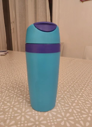 Gourde isotherme tupperware, marque: Tupperware, état: Bon état, 5,00 €, 5,95 € Protection acheteurs incluse