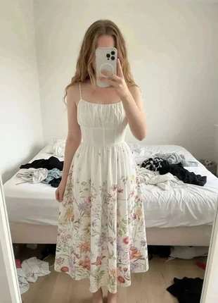 robe midi blanche à bustier froncé et fleurs des champs #048, marque: prairie fleurie, état: Très bon état, taille: M / 38 / 10, 56,99 €, 60,54 € Protection acheteurs incluse