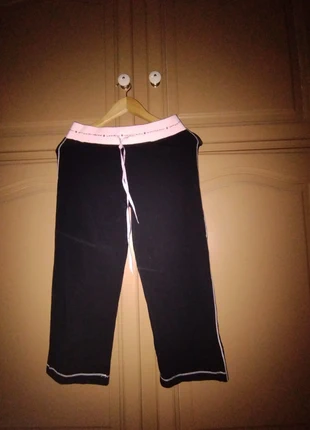 Jogging court Hue taille S, marque: Hue, état: Très bon état, taille: S / 36 / 8, 2,00 €, 2,80 € Protection acheteurs incluse