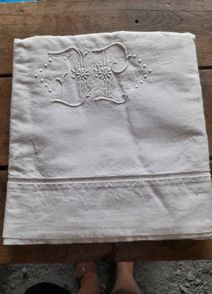 draps monogrammé ajouré main, brand: Fait Main, condizioni: Ottime, taglia: Queen size (160-170 x 190-200 cm), €10.00, €11.20 include la Protezione acquisti