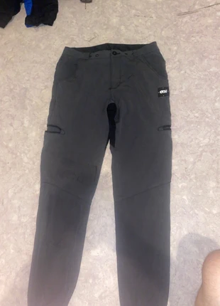 Jogging, marque: Pict Ure, état: Très bon état, taille: M, 10,00 €, 11,20 € Protection acheteurs incluse